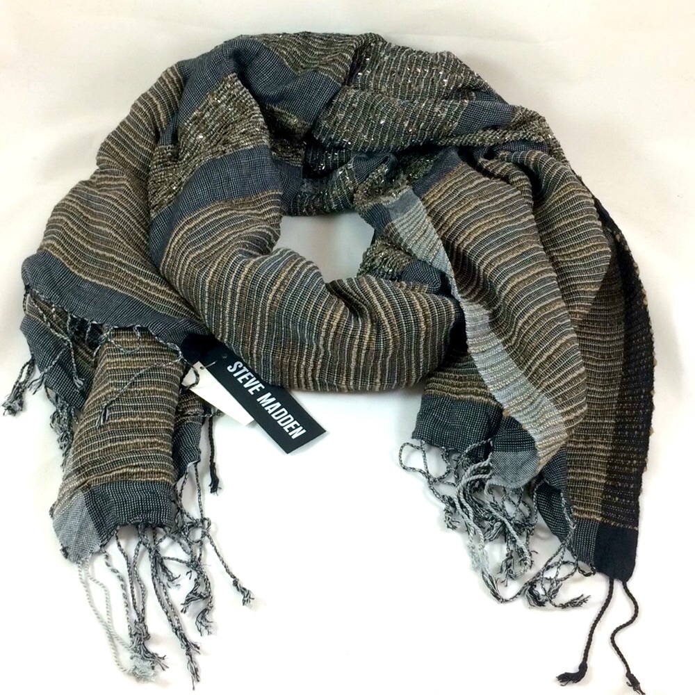 NWT Steve Madden Black, Brown and silver scarf
